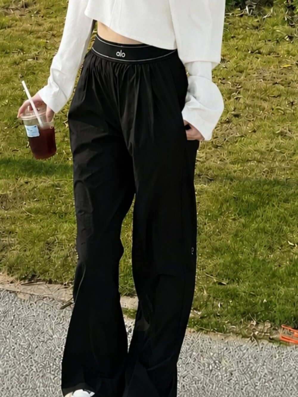 Alo Yoga New💖Black Casual Trouser 30" Inseam (Regular) - Cool Girl Pants👧🏻 - Picture 5 of 7
